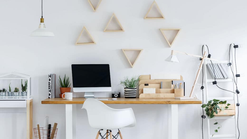 You are currently viewing How to Modernise your Home Office Space